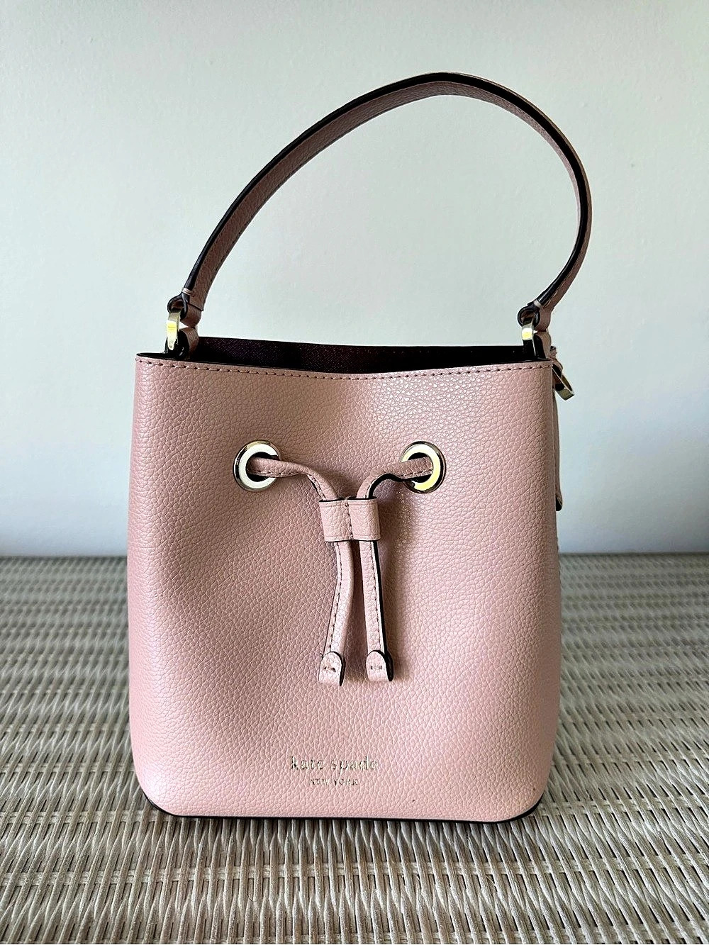 Kate Spade Leila Small Bucket Bag Pink